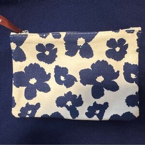 Ipsy Navy and Cream Floral Cosmetic Bag